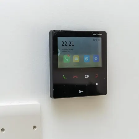 1 Bedroom Flat Next To * Aglantzia