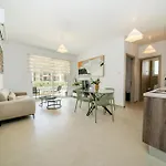 1 Bedroom Flat Next To Apartment Aglantzia