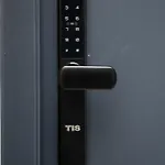 1 Bedroom Flat Next To
