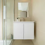 1 Bedroom Flat Next To *