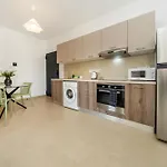 Appartement 1 Bedroom Flat Next To Aglantzia