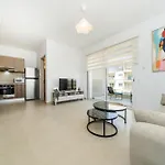 1 Bedroom Flat Next To Apartment *