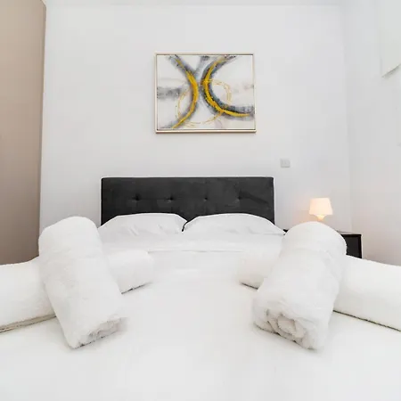 1 Bedroom Flat Next To Apartman *