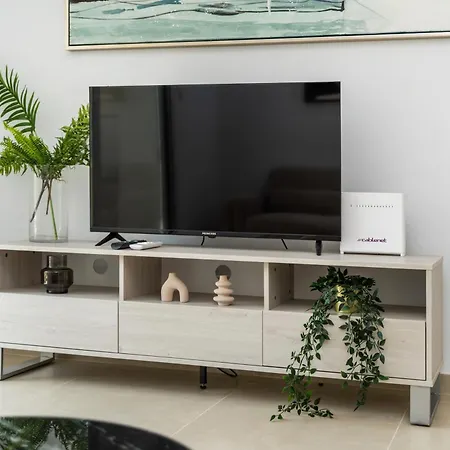 דירה 1 Bedroom Flat Next To