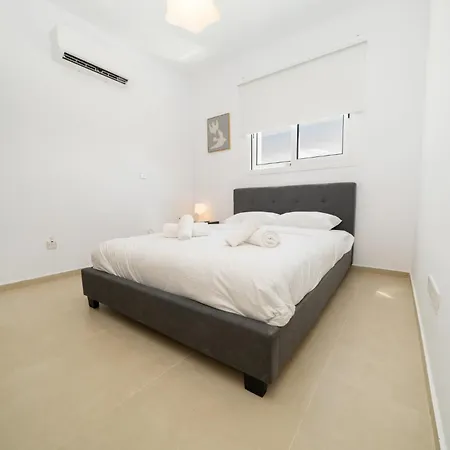 Apartment 1 Bedroom Flat Next To Aglantzia
