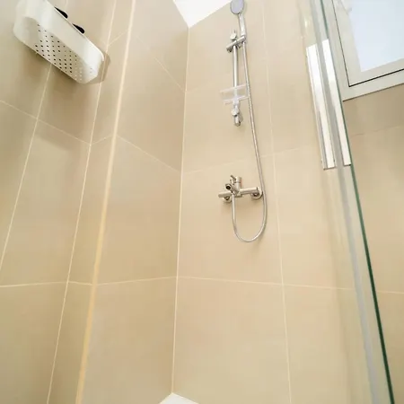 1 Bedroom Flat Next To Aglantzia