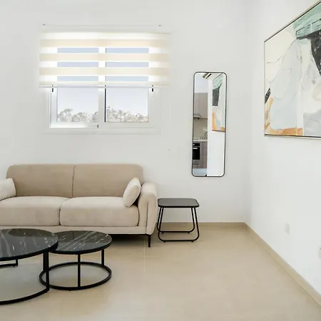 Apartment 1 Bedroom Flat Next To *