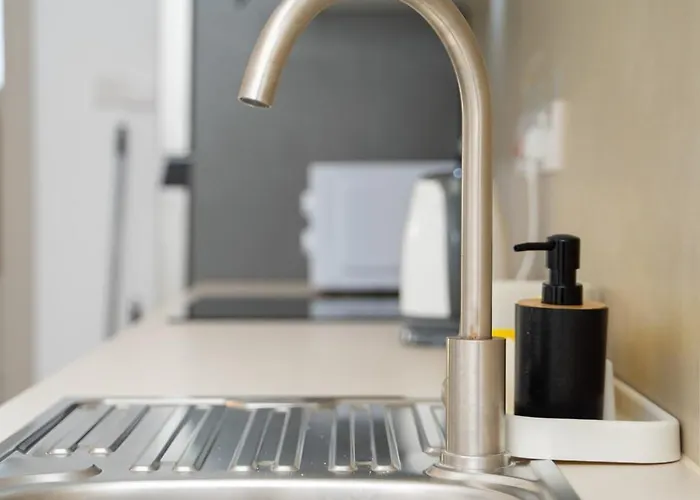 1 Bedroom Flat Next To Apartment Aglantzia