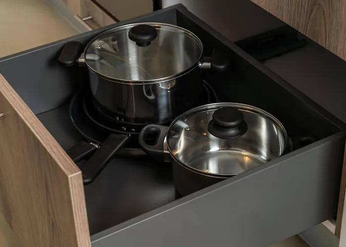 1 Bedroom Flat Next To Apartment